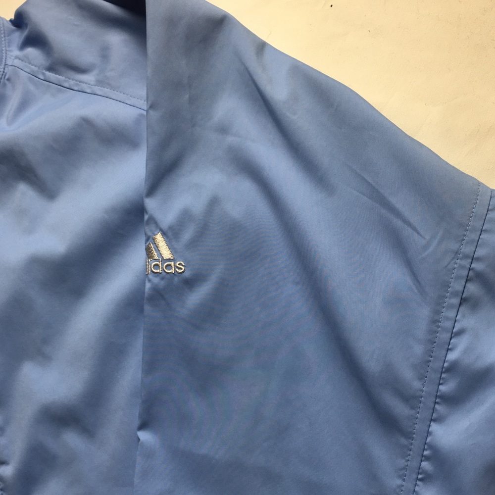 Adidas lightweight jacket - Picture 3 of 10